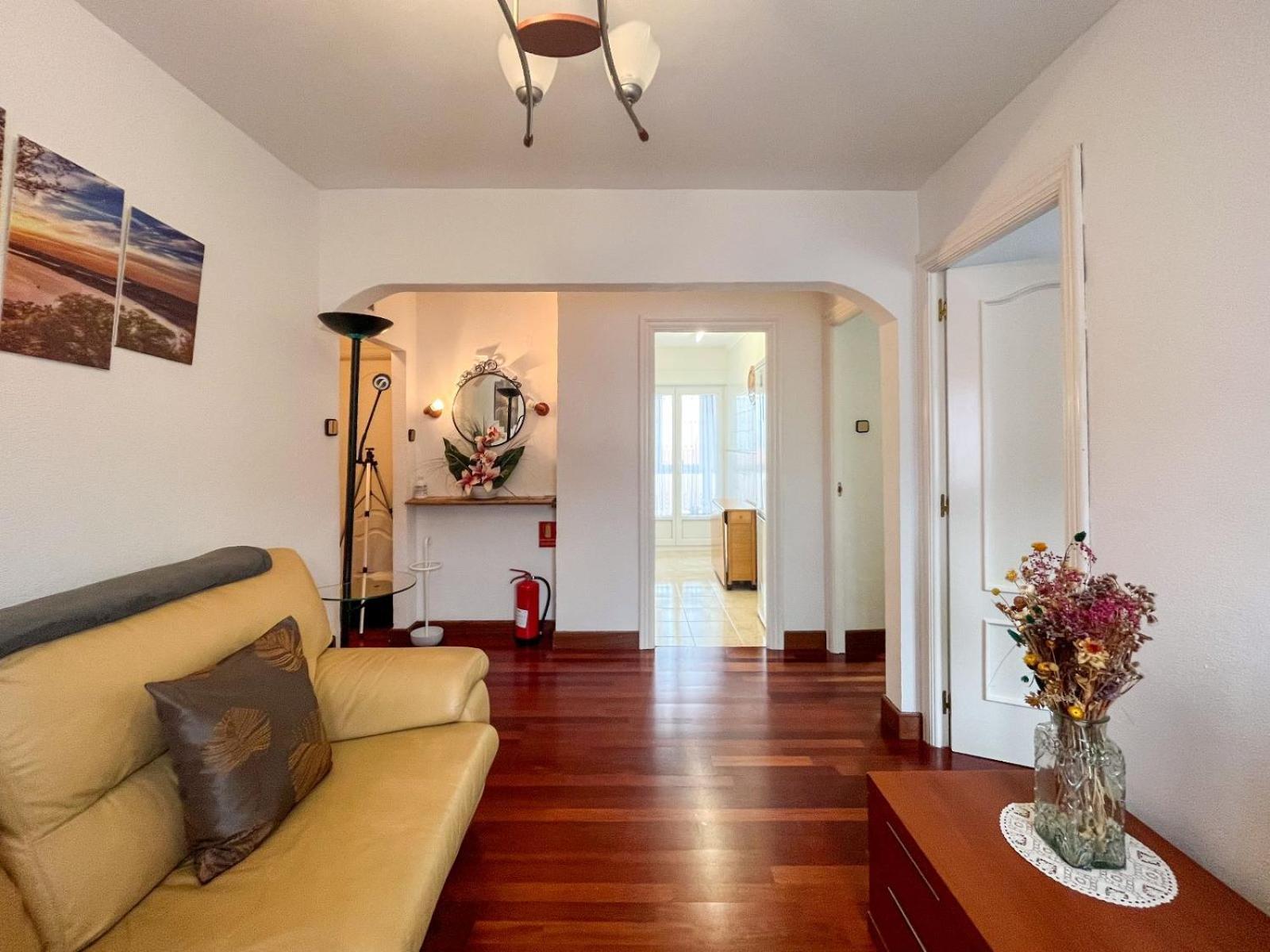 Apartamento Bermeokosustraiak-60 M2 Wifi Bicicletas Gratis Bagian luar foto